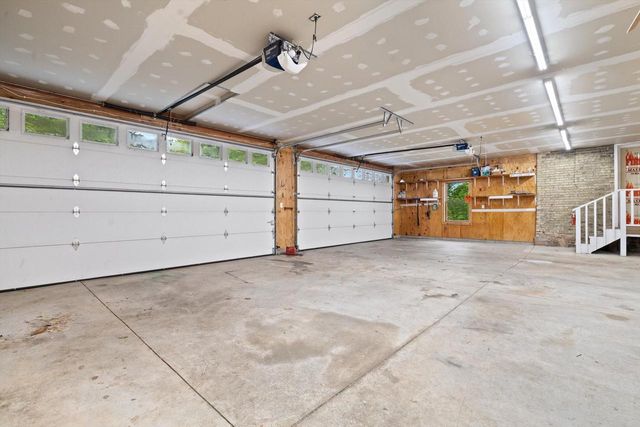 3609 Waterbury LANE, Racine, WI 53403