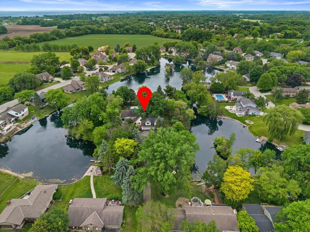 3609 Waterbury LANE, Racine, WI 53403