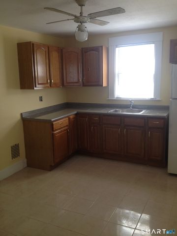 18 Walnut Street, West Haven, CT 06516