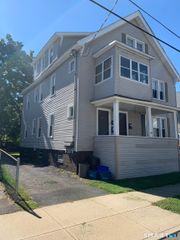 18 Walnut Street, West Haven, CT 06516