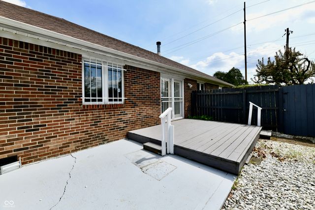 2119 Debello Court, Indianapolis, IN 46214