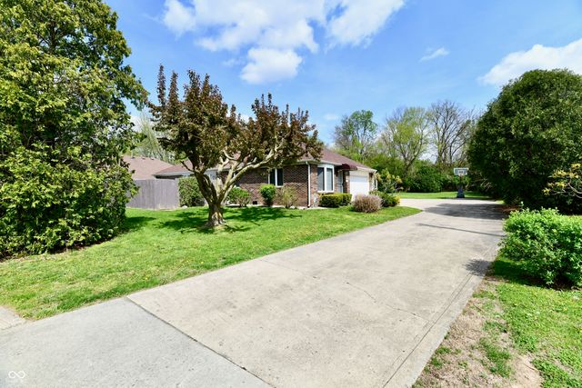 2119 Debello Court, Indianapolis, IN 46214