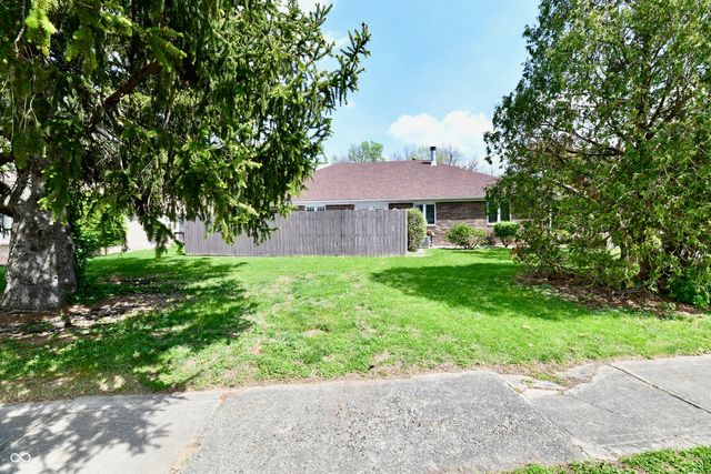 2119 Debello Court, Indianapolis, IN 46214