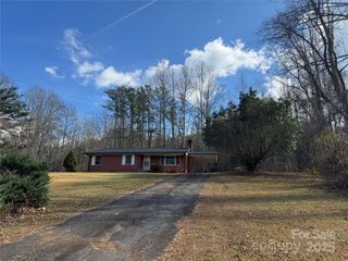 5046 Old Linville Road, Marion, NC 28752