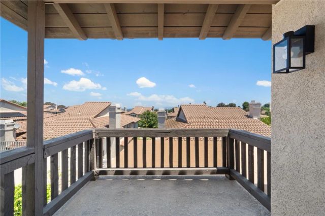 2061 San Antonio Drive, Corona, CA 92882