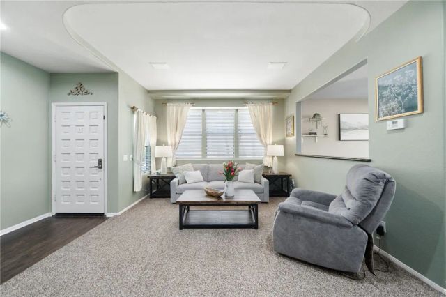 2061 San Antonio Drive, Corona, CA 92882