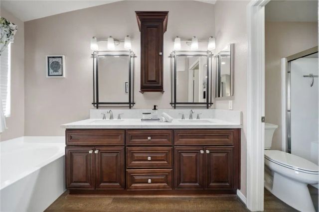 2061 San Antonio Drive, Corona, CA 92882