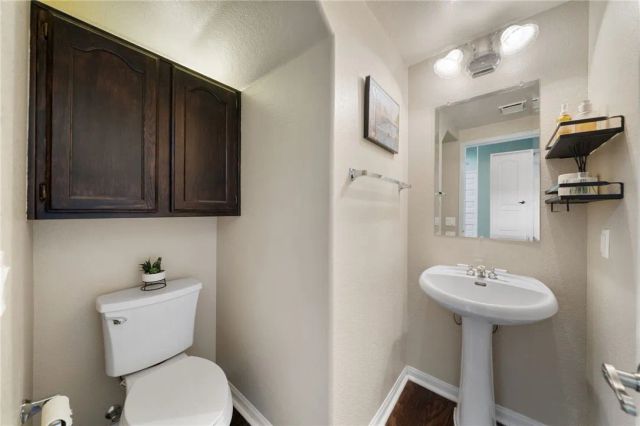 2061 San Antonio Drive, Corona, CA 92882