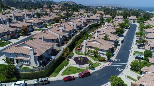 2061 San Antonio Drive, Corona, CA 92882