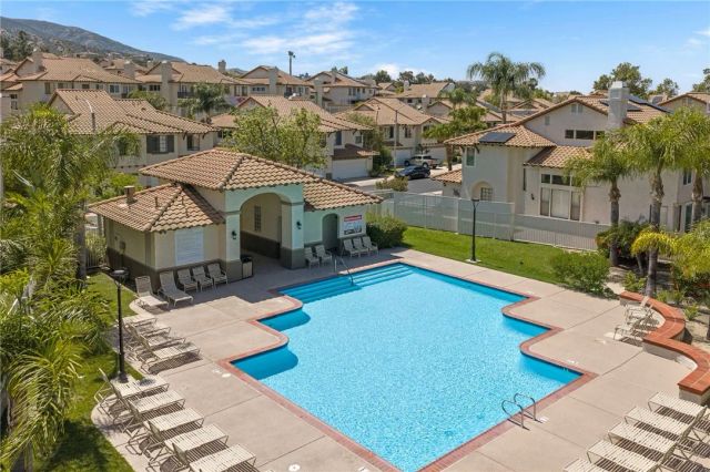 2061 San Antonio Drive, Corona, CA 92882