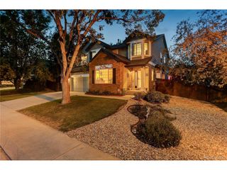 1516 Red Mountain Dr, Longmont, CO 80504