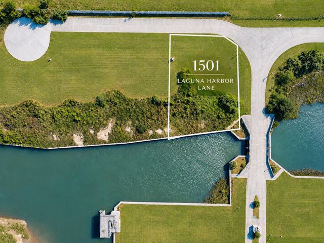 1501 Laguna Harbor Lane, Port Bolivar, TX 77650