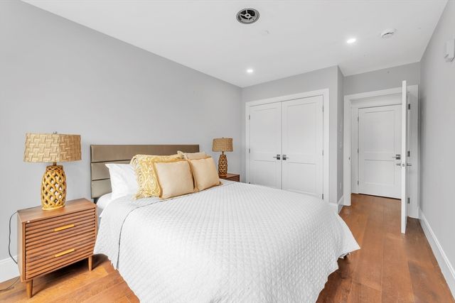 480 West Broadway 7, Boston, MA 02127