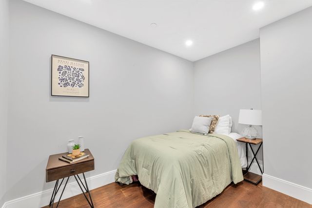 480 West Broadway 7, Boston, MA 02127