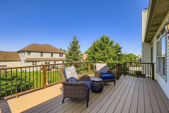 808 James Drive, Hampshire, IL 60140