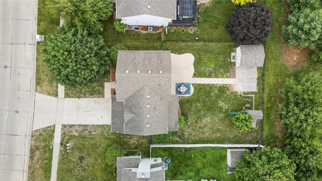 1108 N 9th Street, Indianola, IA 50125