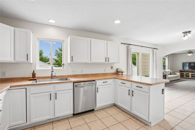 1108 N 9th Street, Indianola, IA 50125