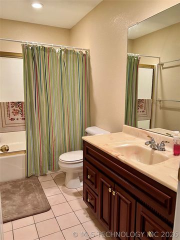 7022 Canadian Drive, Kingston, OK 73439