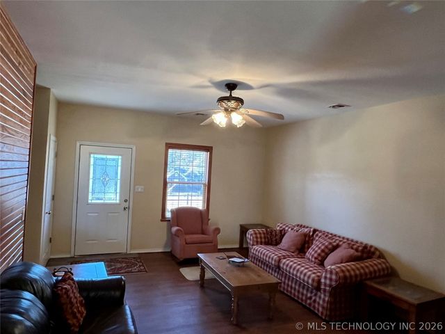 7022 Canadian Drive, Kingston, OK 73439