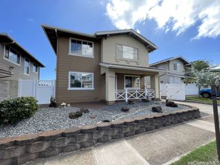 94-1027 Halekapio Street, Waipahu, HI 96797