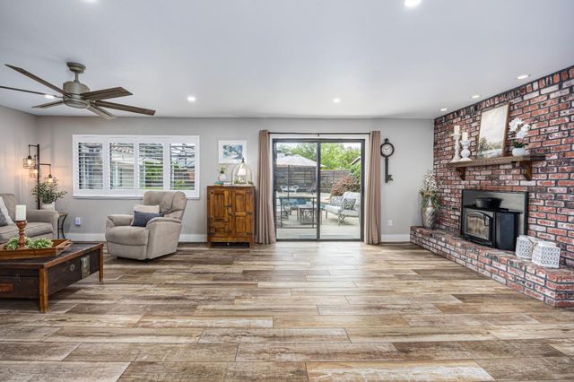 9101 Orangevale Ave, Orangevale, CA 95662