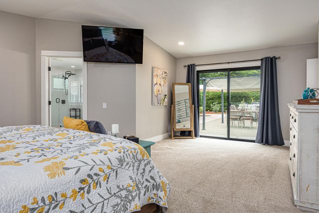 9101 Orangevale Ave, Orangevale, CA 95662