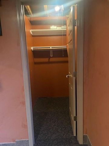 7302 W 157th Terrace, Overland Park, KS 66223