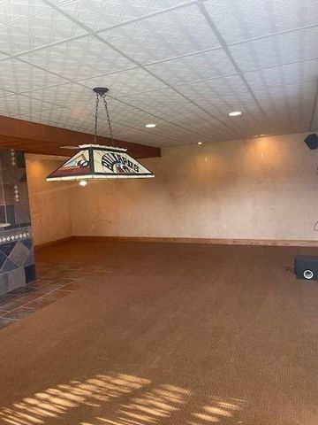 7302 W 157th Terrace, Overland Park, KS 66223