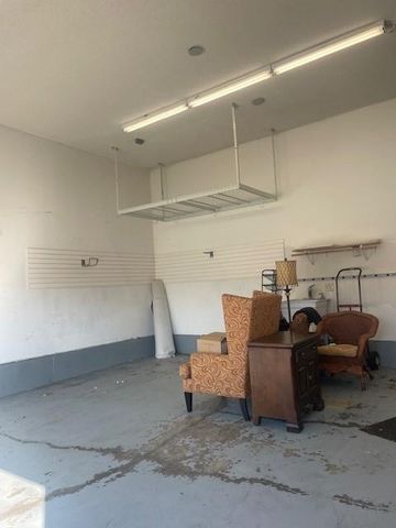 7302 W 157th Terrace, Overland Park, KS 66223