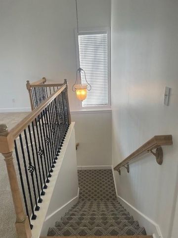 7302 W 157th Terrace, Overland Park, KS 66223