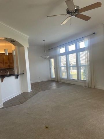 7302 W 157th Terrace, Overland Park, KS 66223