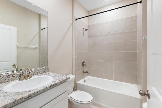5744 WOODLAND SAGE DRIVE, Sarasota, FL 34238