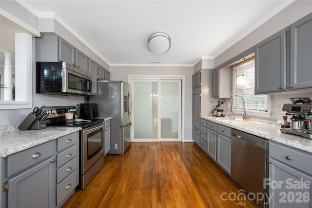 113 Scottsmoor Drive, Charlotte, NC 28214