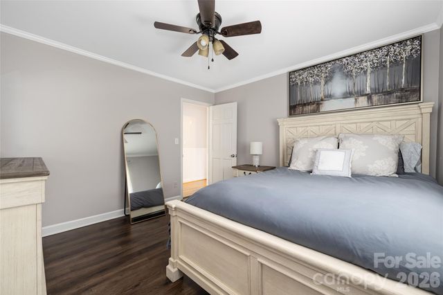 113 Scottsmoor Drive, Charlotte, NC 28214