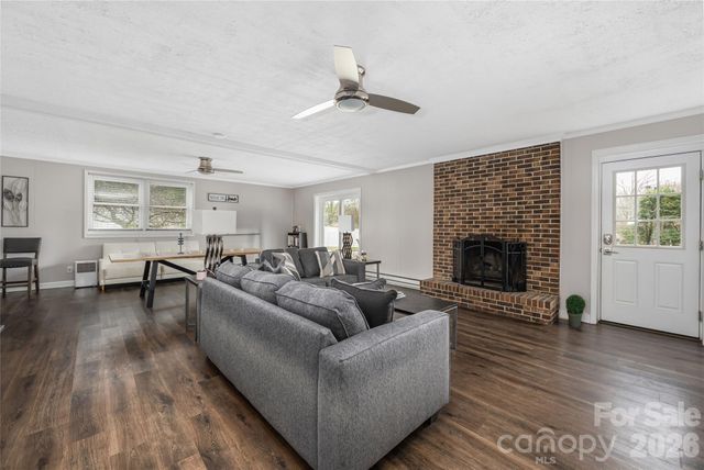 113 Scottsmoor Drive, Charlotte, NC 28214