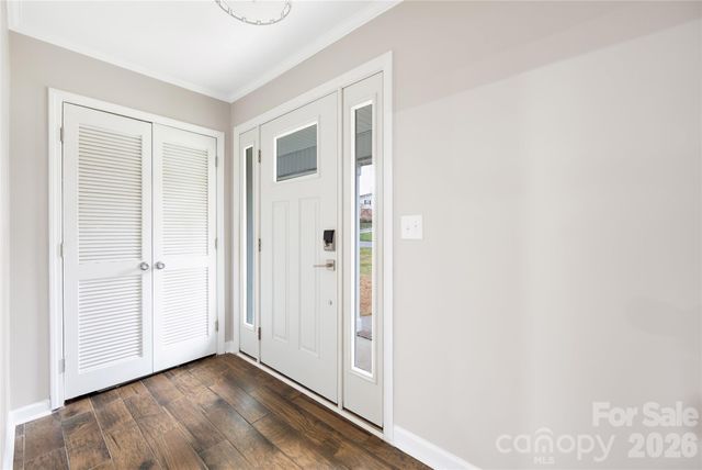 113 Scottsmoor Drive, Charlotte, NC 28214