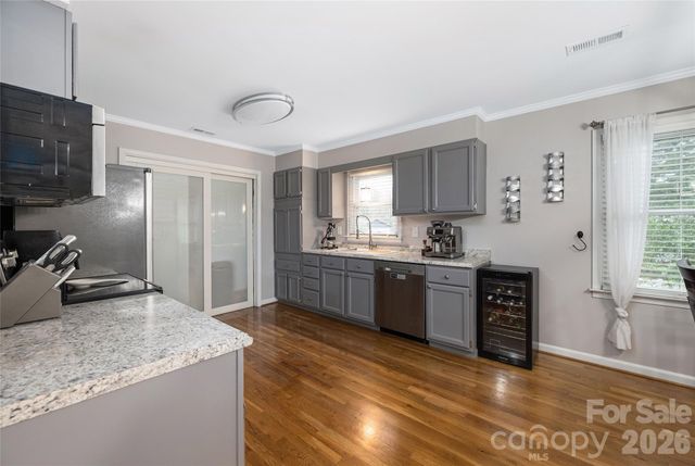 113 Scottsmoor Drive, Charlotte, NC 28214