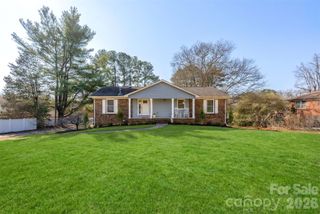 113 Scottsmoor Drive, Charlotte, NC 28214