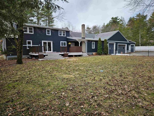 4 Fran Avenue, Plaistow, NH 03865