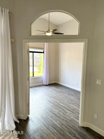 275 E Ashurst Drive, Phoenix, AZ 85048