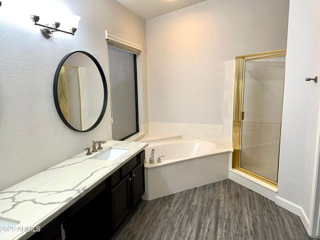 275 E Ashurst Drive, Phoenix, AZ 85048