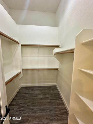 275 E Ashurst Drive, Phoenix, AZ 85048