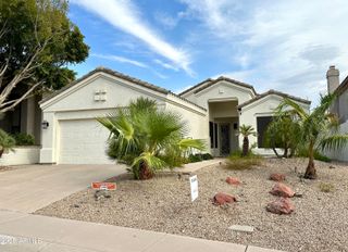 275 E Ashurst Drive, Phoenix, AZ 85048