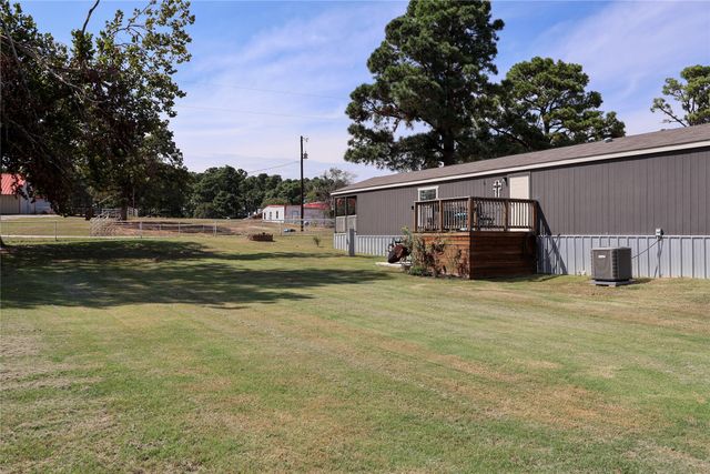130 Firefly Drive, Springtown, TX 76082