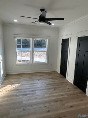 18 Paraiso Creek Drive, Albertville, AL 35950