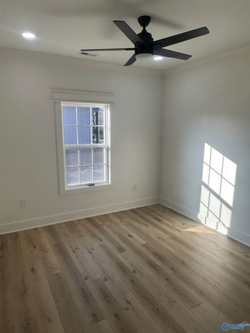 18 Paraiso Creek Drive, Albertville, AL 35950