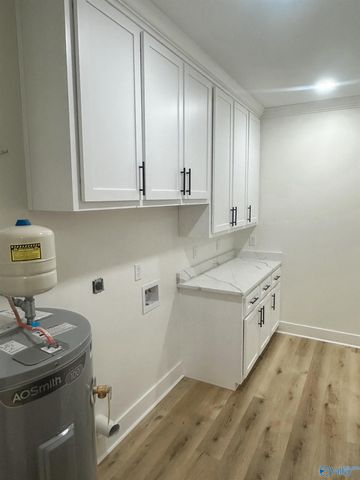 18 Paraiso Creek Drive, Albertville, AL 35950