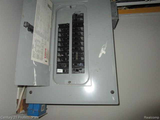 12461 Riad Street, Detroit, MI 48224