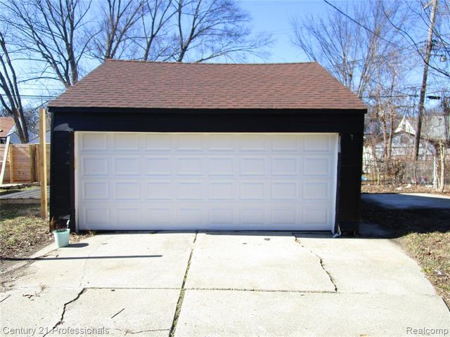 12461 Riad Street, Detroit, MI 48224