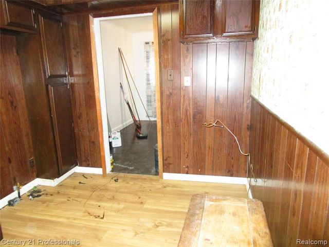 12461 Riad Street, Detroit, MI 48224